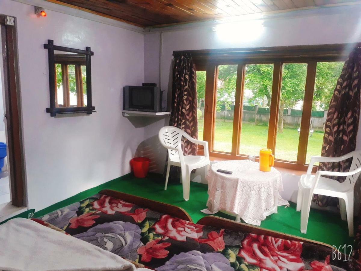 Zebrina Guest House Pahalgām Extérieur photo