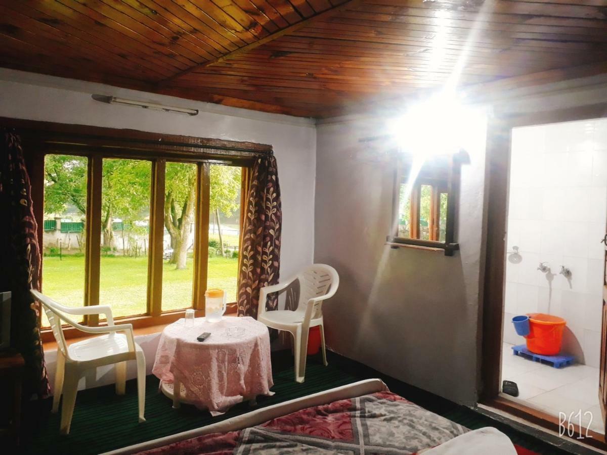 Zebrina Guest House Pahalgām Extérieur photo